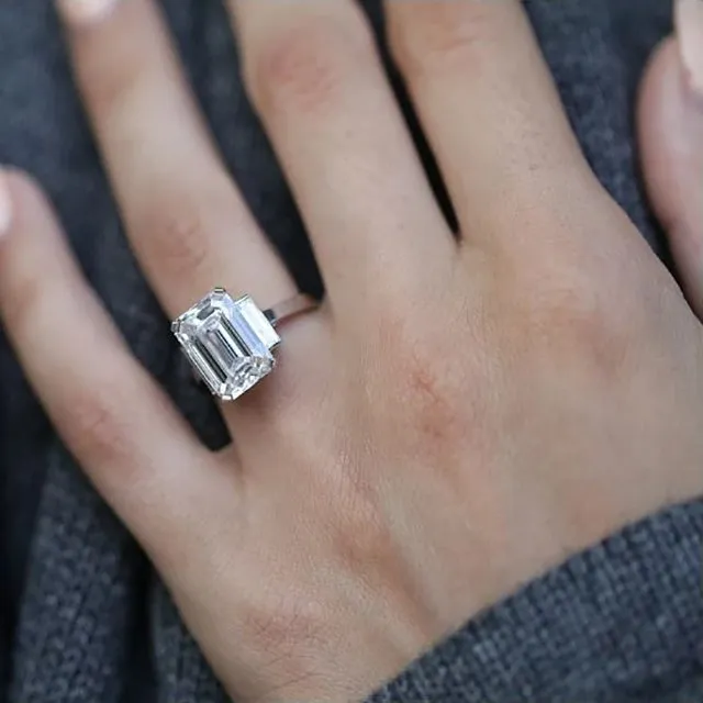 Design Your Custom Engagement Ring