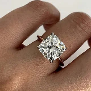 Cushion Cut Diamond Rings